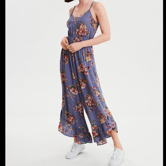American Eagle NWT Floral Jumpsuit L Long